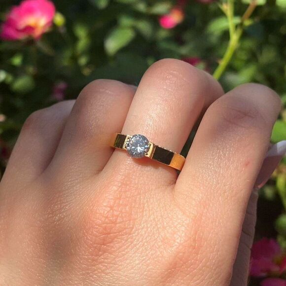 New! “Amelie” Gold Ring - Picture 3 of 7